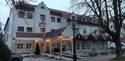 Siesta Club Hotel, Harkány bei Kastélyosdombó