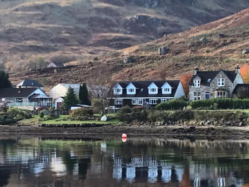 Rowan House B&B Rooms & A Self Catering Apartment chambre d'hôte Garelochhead Railway Station