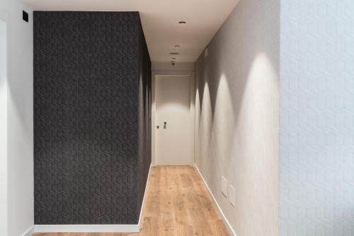 Comfort Zone - image 10