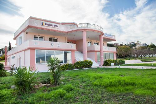  Bright and Relax Studios in Porto Rafti! in Porto Rafti