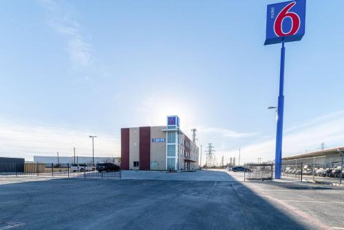 Motel 6 Fort Worth, TX - North - Saginaw