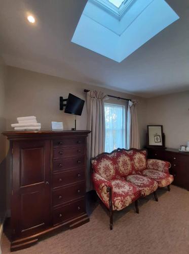 JBs Bar & Guest Accommodation - image 2