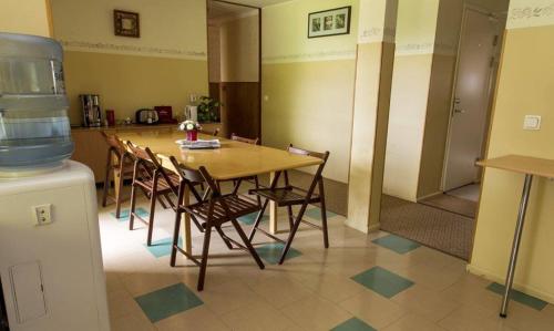 Vahe Guest House in Nurga