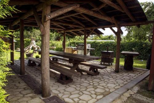 Vahe Guest House in Nurga