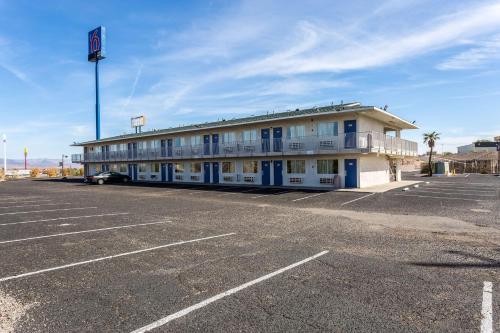 Motel 6-Needles, CA