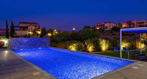 3 bedroom Villa Eleyjo with stunning private pool Aphrodite Hills Resort - image 11