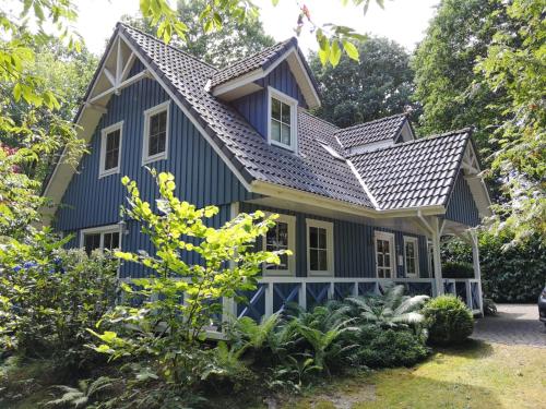 B&B Hollnseth - Das blaue Haus - Bed and Breakfast Hollnseth