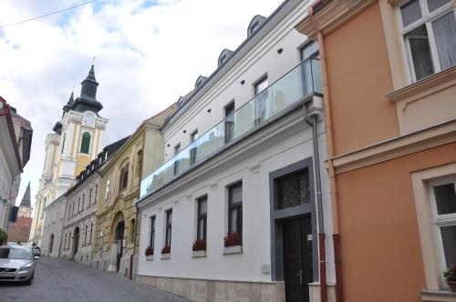 Centrál Vendégház Székesfehérvár - image 8