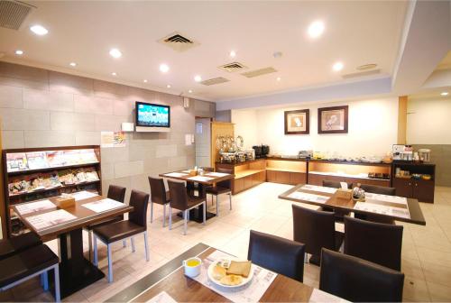 餐廳, 劍橋大飯店永康 (Cambridge Hotel Yung Kong) in 永康區