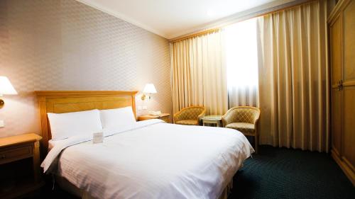 Cambridge Hotel Yung Kong in Yongkang District