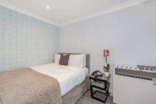 Mayfair House - image 11