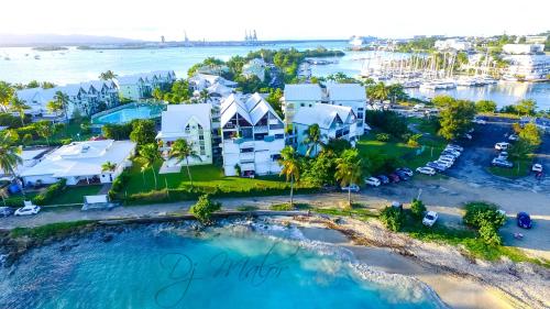 Studio spacieux en bord de mer Bas du Fort Gosier in Baimbridge