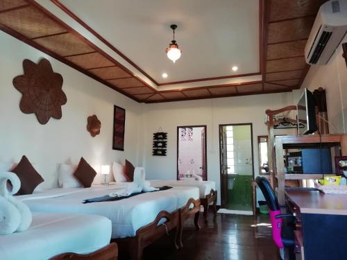 Macura Resort Room Type - Deluxe Family Room