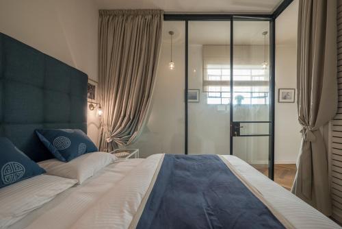 Two-Bedroom Apartment image 2