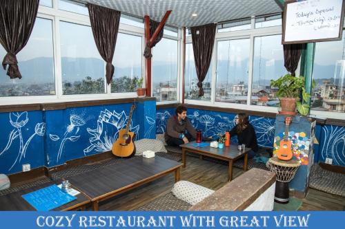Planet Nomad Hostel – Kathmandu, OH
