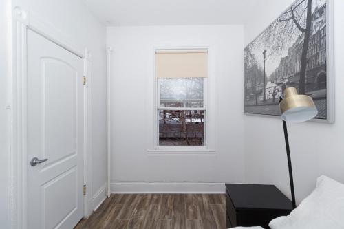 Amazing 3 BR on Crown Heights close to Manhattan - image 8