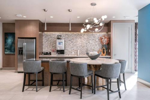 WanderJaunt - Crater - 1BR - Tempe - image 6