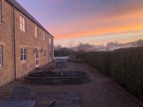 Cumberwell Country Cottages - Cold Harbour, , Wiltshire