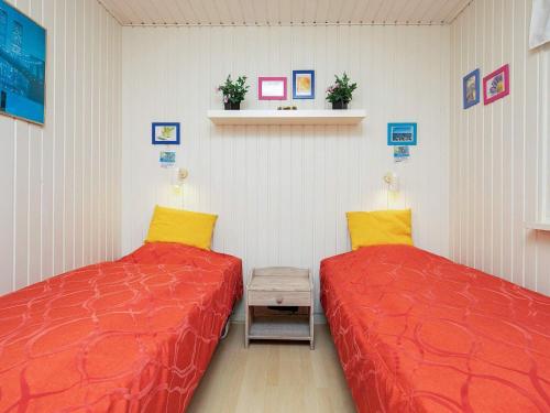 Three-Bedroom Holiday home in Hals 22 - main image