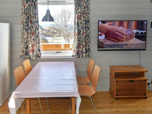 设施服务, 6 person holiday home in Aukra in 莫尔德城市中心