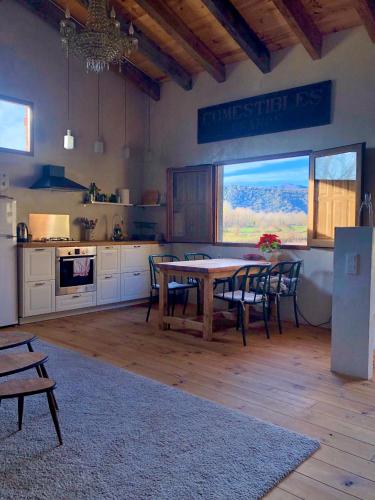 Exterior view of Caseta a masia Les Corominotes