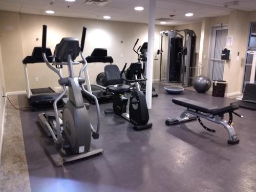 Holiday Inn Express Hotel & Suites Waterford by IHG in Waterford, USA