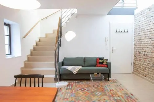 Charmante, ruhige Ferienwohnung mit Balkon in Werder, Deutschland