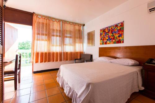 Portsmouth Beach Hotel in Portsmouth