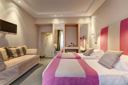 Alpi Hotel - image 11