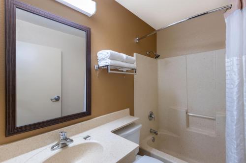 Extended Stay America Suites - Columbus - Bradley Park