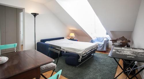 1 Bedroom apartment in Marais - image 5