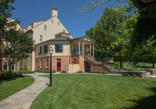 Boar's Head Resort - image 13