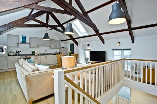 The Barn 21 At The Beach Torcross - image 9