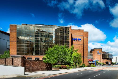 Park Inn by Radisson Cardiff City Centre - Hotel - Cardiff