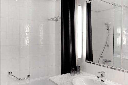 Junior Suite image 5