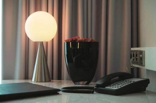 Radisson Blu Media Harbour Hotel Düsseldorf - main image