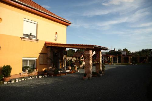 La Villa Pergola - image 3