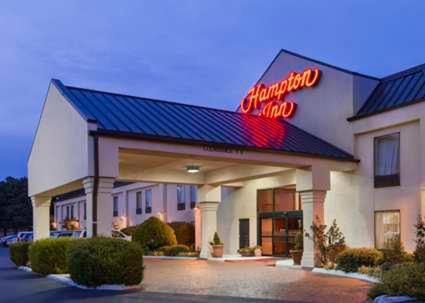 Hampton Inn Forrest City - image 10