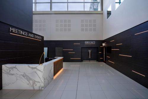 Radisson Blu Hotel London Stansted Airport - image 3