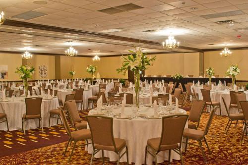 Radisson Hotel Branson - image 9