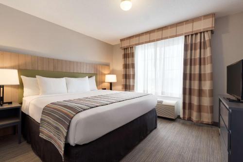 Country Inn & Suites by Radisson, Minneapolis/Shakopee, MN