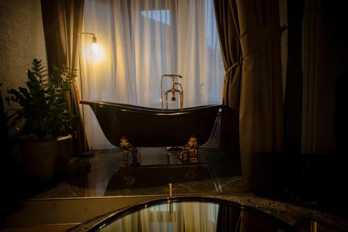 Noble Boutique Hotel - Adults Only - image 11