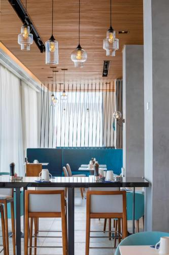 Radisson Blu Hotel Larnaca - image 5