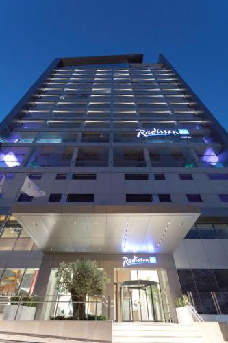Radisson Blu Hotel Larnaca - image 3