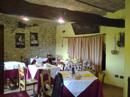 Arco Dei Nobili – Monforte d'Alba, NY