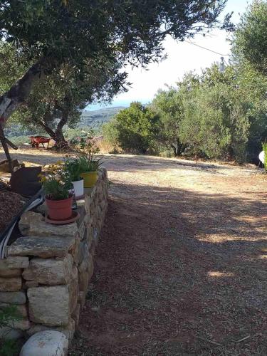  Calm and Top view in Chania countryside in Xamoudhokhórion