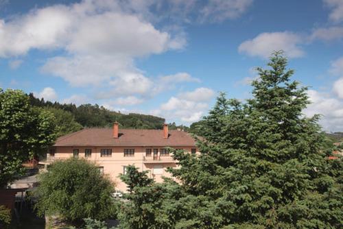 ทัศนียภาพภายนอกโรงแรม, Pensión Dorotea (Pension Dorotea) near สนามบินซานติอาโก เด กอมโปสเตลา