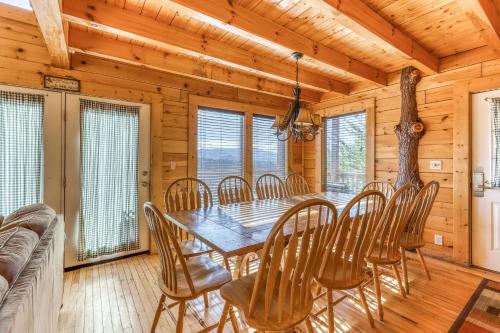Layz Dayz Lodge in Pigeon Forge, USA