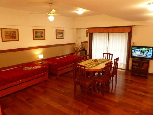 1 double bed, 3 sofa beds