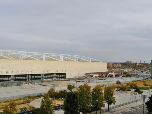 La Parada de la Estacion con parking